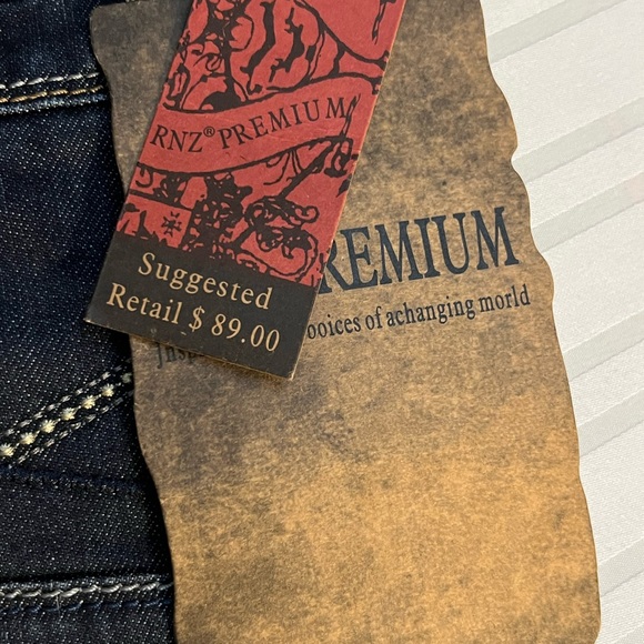 Men’s RNZ Distressed Jeans Size 30x30 NWT - Picture 5 of 8